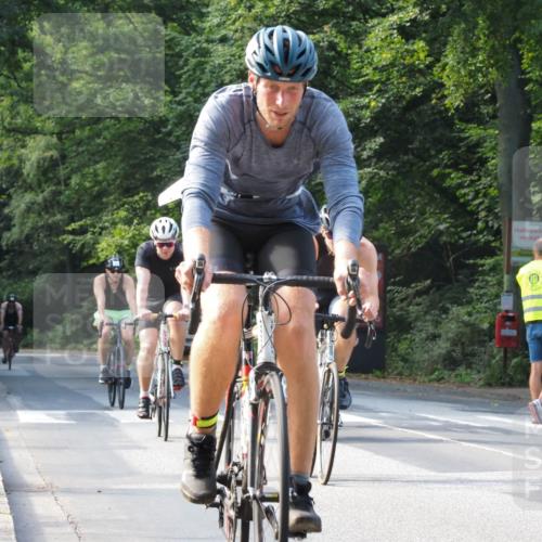 08.09.2024 - Stadtparktriathlon Zöllner http://msf.ph/oto/7000376 08.09.2024 11:04:32 Radfahren 375, 414, 438, 454, 457, 480, 483, 504 meine-sportfotos.de
