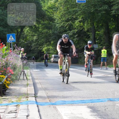 08.09.2024 - Stadtparktriathlon Zöllner http://msf.ph/oto/7000442 08.09.2024 11:04:51 Radfahren 421, 424, 453, 463, 464, 473, 481, 485, 521 meine-sportfotos.de