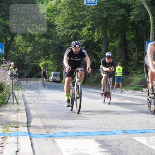 08.09.2024 - Stadtparktriathlon Zöllner http://msf.ph/oto/7000446 08.09.2024 11:04:51 Radfahren 421, 424, 453, 463, 464, 473, 481, 485, 521 meine-sportfotos.de