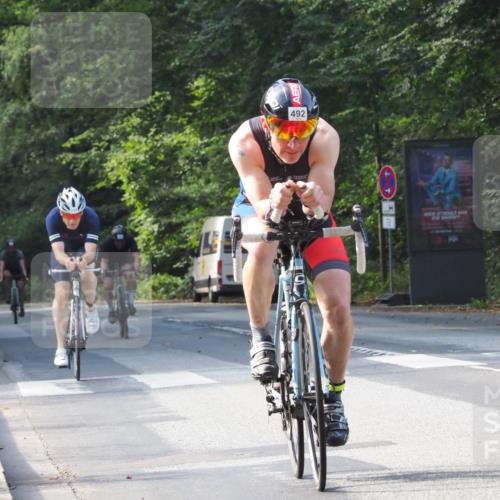 08.09.2024 - Stadtparktriathlon Zöllner http://msf.ph/oto/7000488 08.09.2024 11:05:20 Radfahren 383, 436, 492, 499, 539 meine-sportfotos.de