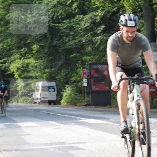 08.09.2024 - Stadtparktriathlon Zöllner http://msf.ph/oto/7000554 08.09.2024 11:05:28 Radfahren 383, 418, 436, 475, 511 meine-sportfotos.de