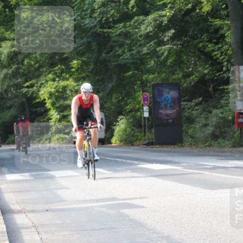 08.09.2024 - Stadtparktriathlon Zöllner http://msf.ph/oto/7000711 08.09.2024 11:06:16 Radfahren 394, 430, 452, 471, 533 meine-sportfotos.de