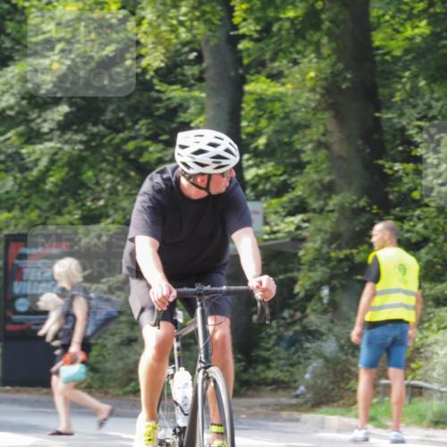 08.09.2024 - Stadtparktriathlon Zöllner http://msf.ph/oto/7000777 08.09.2024 11:06:30 Radfahren 402, 455 meine-sportfotos.de