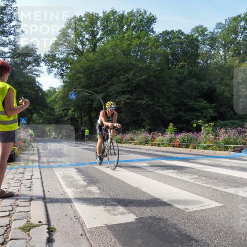 08.09.2024 - Stadtparktriathlon Zöllner http://msf.ph/oto/7000796 08.09.2024 11:06:49 Radfahren 367, 390, 428 meine-sportfotos.de