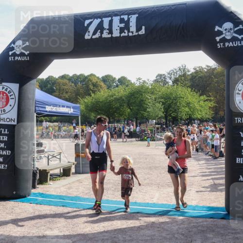 08.09.2024 - Stadtparktriathlon Luisa Fischer http://msf.ph/oto/7000799 08.09.2024 12:08:39 Ziel 534 meine-sportfotos.de