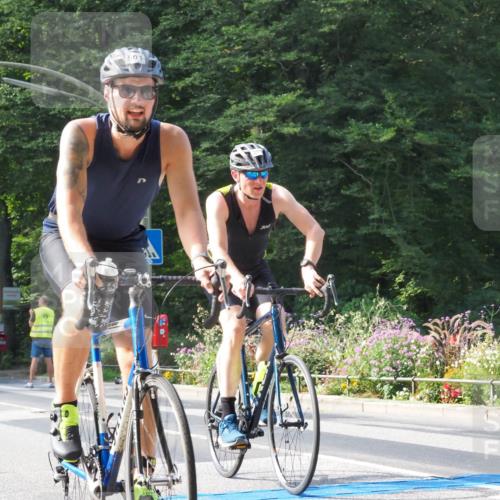 08.09.2024 - Stadtparktriathlon Zöllner http://msf.ph/oto/7000814 08.09.2024 11:07:06 Radfahren 371, 404, 434, 462, 494, 501, 524 meine-sportfotos.de