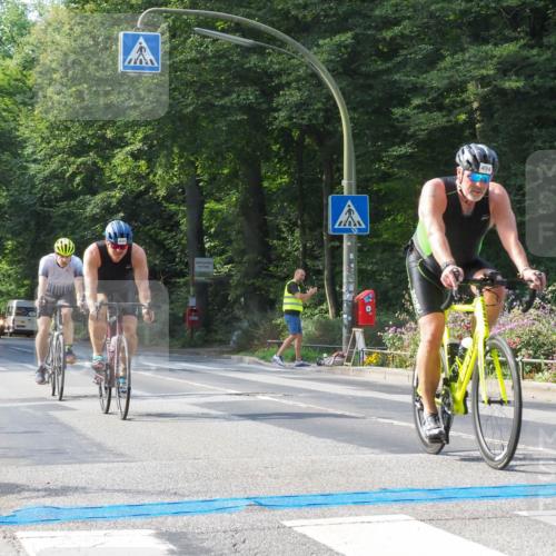 08.09.2024 - Stadtparktriathlon Zöllner http://msf.ph/oto/7000829 08.09.2024 11:07:12 Radfahren 404, 434, 462, 494, 524, 547, 558 meine-sportfotos.de