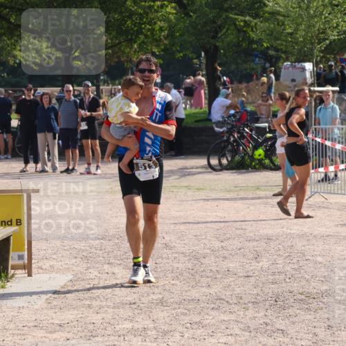 08.09.2024 - Stadtparktriathlon Luisa Fischer http://msf.ph/oto/7000910 08.09.2024 12:09:31 Ziel 513 meine-sportfotos.de