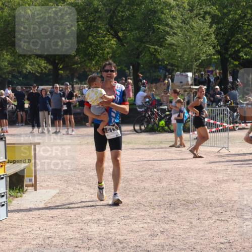 08.09.2024 - Stadtparktriathlon Luisa Fischer http://msf.ph/oto/7000937 08.09.2024 12:09:31 Ziel 513 meine-sportfotos.de