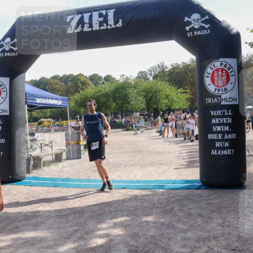 08.09.2024 - Stadtparktriathlon Luisa Fischer http://msf.ph/oto/7001008 08.09.2024 12:09:44 Ziel 478 meine-sportfotos.de