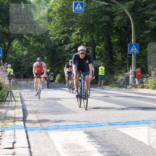 08.09.2024 - Stadtparktriathlon Zöllner http://msf.ph/oto/7001029 08.09.2024 11:07:57 Radfahren 384, 399, 448, 506, 526, 528, 529, 552 meine-sportfotos.de