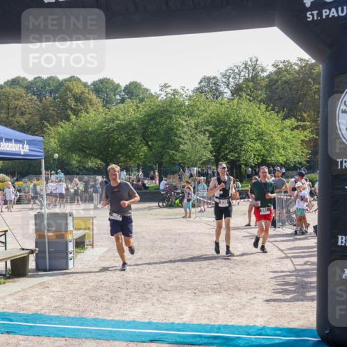08.09.2024 - Stadtparktriathlon Luisa Fischer http://msf.ph/oto/7001104 08.09.2024 12:10:17 Ziel 482, 494 meine-sportfotos.de