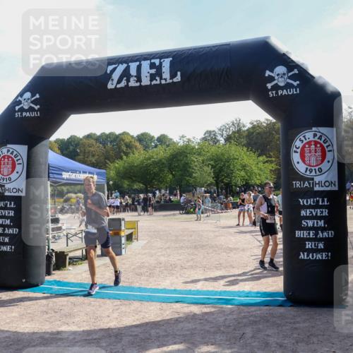 08.09.2024 - Stadtparktriathlon Luisa Fischer http://msf.ph/oto/7001128 08.09.2024 12:10:19 Ziel 482, 531 meine-sportfotos.de
