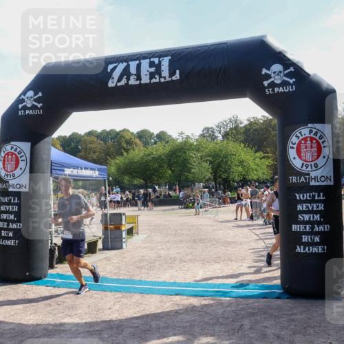 08.09.2024 - Stadtparktriathlon Luisa Fischer http://msf.ph/oto/7001133 08.09.2024 12:10:19 Ziel 482, 531 meine-sportfotos.de