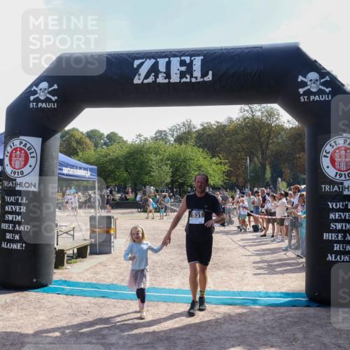 08.09.2024 - Stadtparktriathlon Luisa Fischer http://msf.ph/oto/7001166 08.09.2024 12:10:25 Ziel 482, 531 meine-sportfotos.de
