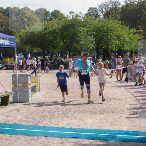 08.09.2024 - Stadtparktriathlon Luisa Fischer http://msf.ph/oto/7001256 08.09.2024 12:11:28 Ziel 469, 484 meine-sportfotos.de