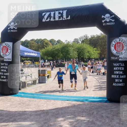 08.09.2024 - Stadtparktriathlon Luisa Fischer http://msf.ph/oto/7001276 08.09.2024 12:11:29 Ziel 469, 484 meine-sportfotos.de