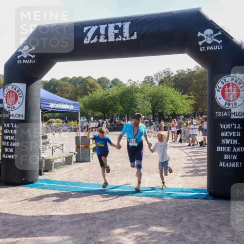 08.09.2024 - Stadtparktriathlon Luisa Fischer http://msf.ph/oto/7001292 08.09.2024 12:11:29 Ziel 469, 484 meine-sportfotos.de