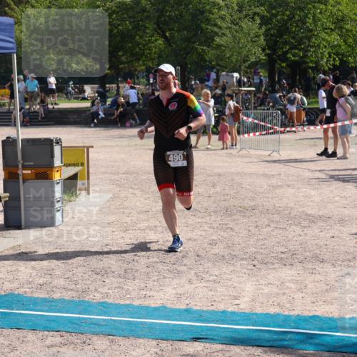 08.09.2024 - Stadtparktriathlon Luisa Fischer http://msf.ph/oto/7001321 08.09.2024 12:12:54 Ziel 490 meine-sportfotos.de