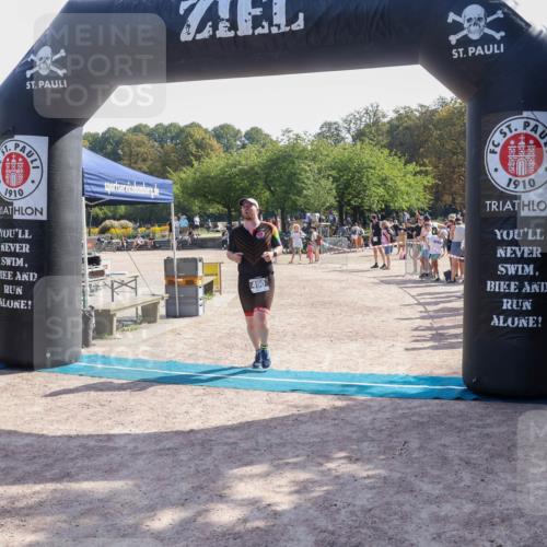 08.09.2024 - Stadtparktriathlon Luisa Fischer http://msf.ph/oto/7001341 08.09.2024 12:12:55 Ziel 490 meine-sportfotos.de