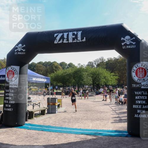 08.09.2024 - Stadtparktriathlon Luisa Fischer http://msf.ph/oto/7001365 08.09.2024 12:13:17 Ziel 327, 608 meine-sportfotos.de
