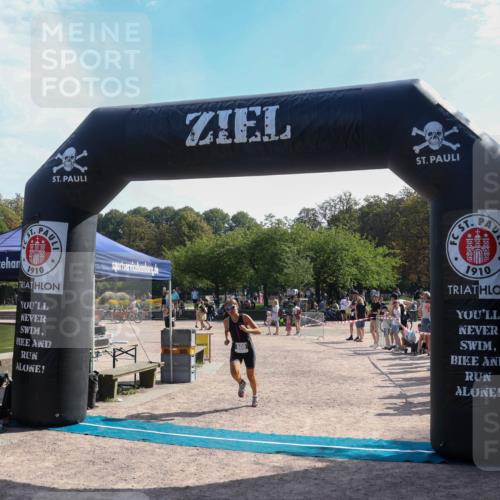 08.09.2024 - Stadtparktriathlon Luisa Fischer http://msf.ph/oto/7001386 08.09.2024 12:13:18 Ziel 327, 608 meine-sportfotos.de