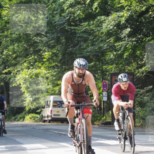 08.09.2024 - Stadtparktriathlon Zöllner http://msf.ph/oto/7001410 08.09.2024 11:09:21 Radfahren 372, 422, 472, 478 meine-sportfotos.de