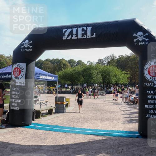 08.09.2024 - Stadtparktriathlon Luisa Fischer http://msf.ph/oto/7001418 08.09.2024 12:13:22 Ziel 327, 608 meine-sportfotos.de