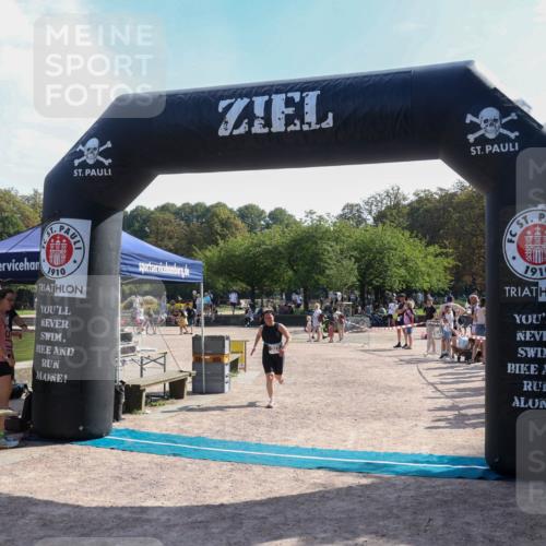 08.09.2024 - Stadtparktriathlon Luisa Fischer http://msf.ph/oto/7001421 08.09.2024 12:13:23 Ziel 327, 608 meine-sportfotos.de