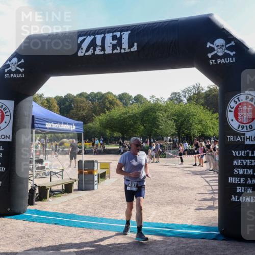 08.09.2024 - Stadtparktriathlon Luisa Fischer http://msf.ph/oto/7001476 08.09.2024 12:14:24 Ziel 497 meine-sportfotos.de