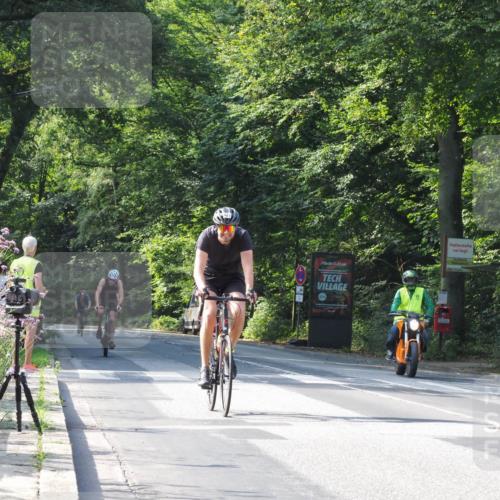 08.09.2024 - Stadtparktriathlon Zöllner http://msf.ph/oto/7001653 08.09.2024 11:10:41 Radfahren 376, 425, 515, 516 meine-sportfotos.de