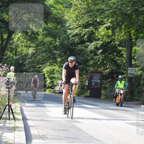 08.09.2024 - Stadtparktriathlon Zöllner http://msf.ph/oto/7001658 08.09.2024 11:10:42 Radfahren 376, 425, 515, 516 meine-sportfotos.de