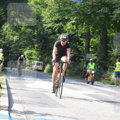 08.09.2024 - Stadtparktriathlon Zöllner http://msf.ph/oto/7001680 08.09.2024 11:10:42 Radfahren 376, 425, 515, 516 meine-sportfotos.de