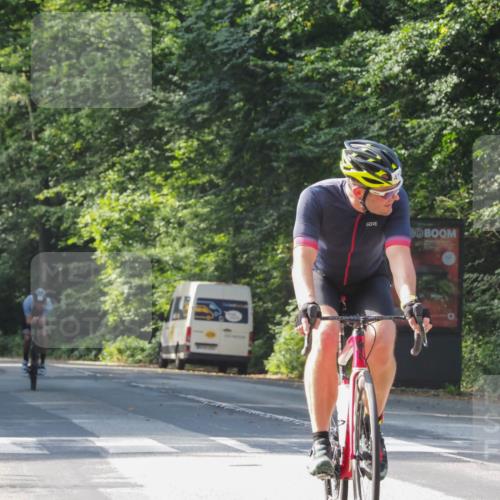 08.09.2024 - Stadtparktriathlon Zöllner http://msf.ph/oto/7001748 08.09.2024 11:11:02 Radfahren 410, 521, 538 meine-sportfotos.de