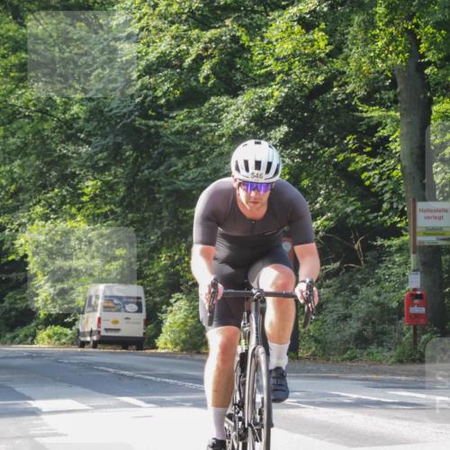 08.09.2024 - Stadtparktriathlon Zöllner http://msf.ph/oto/7001781 08.09.2024 11:11:14 Radfahren 473, 481, 546 meine-sportfotos.de