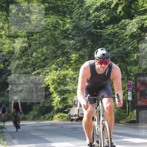 08.09.2024 - Stadtparktriathlon Zöllner http://msf.ph/oto/7001792 08.09.2024 11:11:18 Radfahren 473, 480, 481, 483, 546 meine-sportfotos.de
