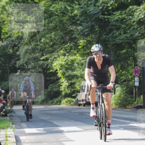 08.09.2024 - Stadtparktriathlon Zöllner http://msf.ph/oto/7001808 08.09.2024 11:11:24 Radfahren 480, 481, 482, 483, 504 meine-sportfotos.de