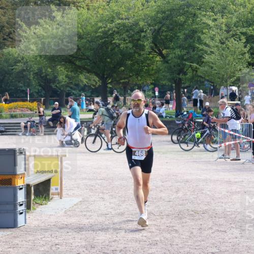 08.09.2024 - Stadtparktriathlon Luisa Fischer http://msf.ph/oto/7001819 08.09.2024 12:19:32 Ziel 468 meine-sportfotos.de