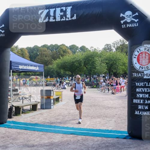 08.09.2024 - Stadtparktriathlon Luisa Fischer http://msf.ph/oto/7001860 08.09.2024 12:19:33 Ziel 468 meine-sportfotos.de