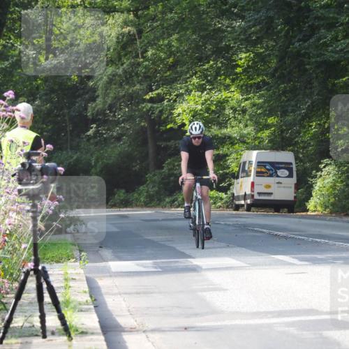 08.09.2024 - Stadtparktriathlon Zöllner http://msf.ph/oto/7001879 08.09.2024 11:11:48 Radfahren 375 meine-sportfotos.de