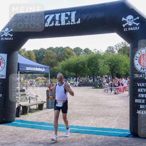 08.09.2024 - Stadtparktriathlon Luisa Fischer http://msf.ph/oto/7001884 08.09.2024 12:19:34 Ziel 468 meine-sportfotos.de