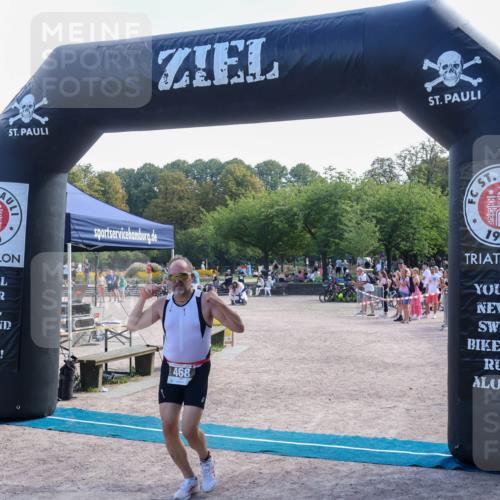 08.09.2024 - Stadtparktriathlon Luisa Fischer http://msf.ph/oto/7001893 08.09.2024 12:19:34 Ziel 468 meine-sportfotos.de