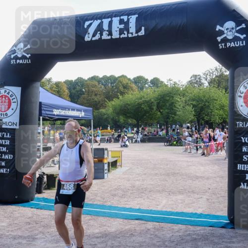 08.09.2024 - Stadtparktriathlon Luisa Fischer http://msf.ph/oto/7001899 08.09.2024 12:19:35 Ziel 468 meine-sportfotos.de