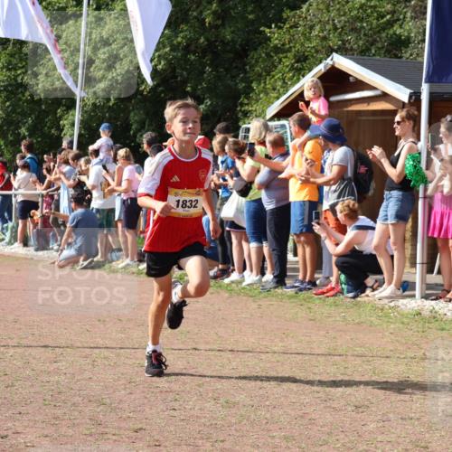 08.09.2024 - Airport Race Strokosch-Dieckow http://msf.ph/oto/7001920 08.09.2024 11:26:19 Ziel 1832, 1887, 3430 meine-sportfotos.de