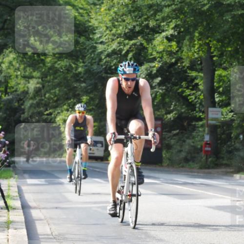 08.09.2024 - Stadtparktriathlon Zöllner http://msf.ph/oto/7001956 08.09.2024 11:12:14 Radfahren 395, 442, 454, 485, 499, 512, 539 meine-sportfotos.de