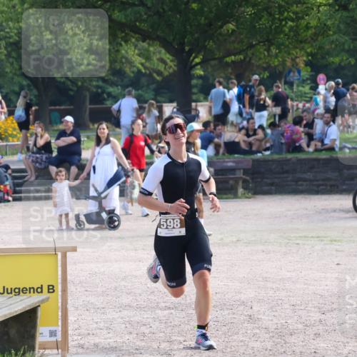 08.09.2024 - Stadtparktriathlon Luisa Fischer http://msf.ph/oto/7001968 08.09.2024 12:20:10 Ziel 598 meine-sportfotos.de