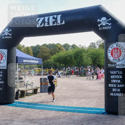 08.09.2024 - Stadtparktriathlon Luisa Fischer http://msf.ph/oto/7002011 08.09.2024 12:20:12 Ziel 598 meine-sportfotos.de