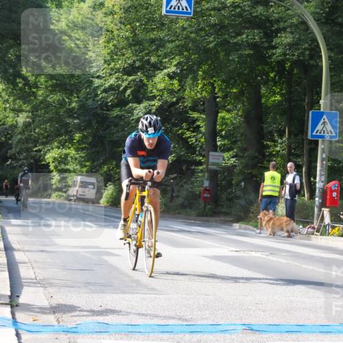 08.09.2024 - Stadtparktriathlon Zöllner http://msf.ph/oto/7002056 08.09.2024 11:12:43 Radfahren 369, 511, 544 meine-sportfotos.de