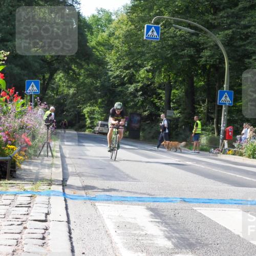 08.09.2024 - Stadtparktriathlon Zöllner http://msf.ph/oto/7002068 08.09.2024 11:12:49 Radfahren 369, 519, 544 meine-sportfotos.de