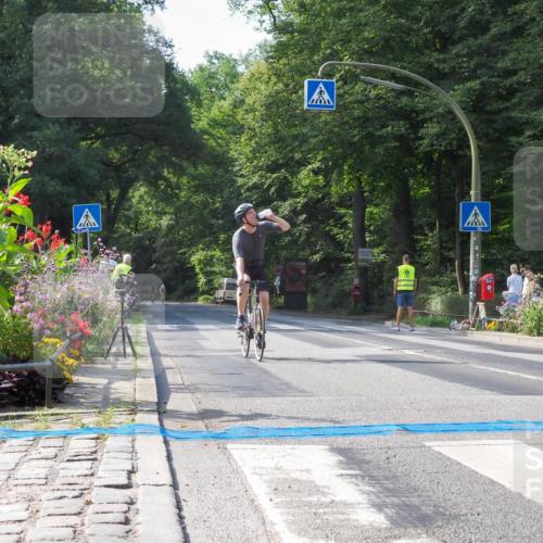 08.09.2024 - Stadtparktriathlon Zöllner http://msf.ph/oto/7002128 08.09.2024 11:13:07 Radfahren 327, 424, 509, 514, 559 meine-sportfotos.de